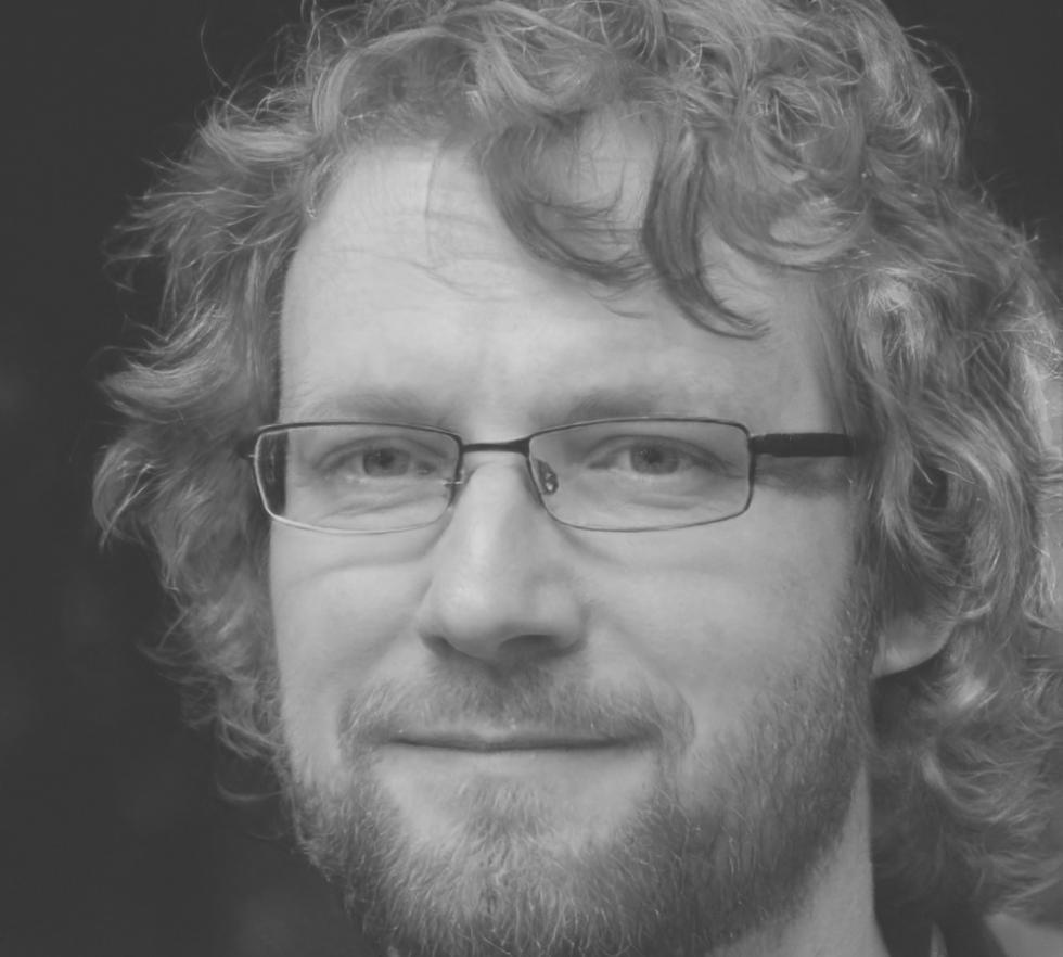 Dozent für fortgeschrittene Finanzanalyse